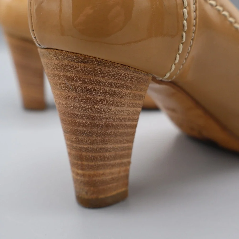 AGL Patent‎ Leather Pumps Womens 35.5 Tan Classic Old Money Career Professional